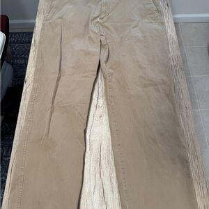 Dockers Men's Khaki Chinos